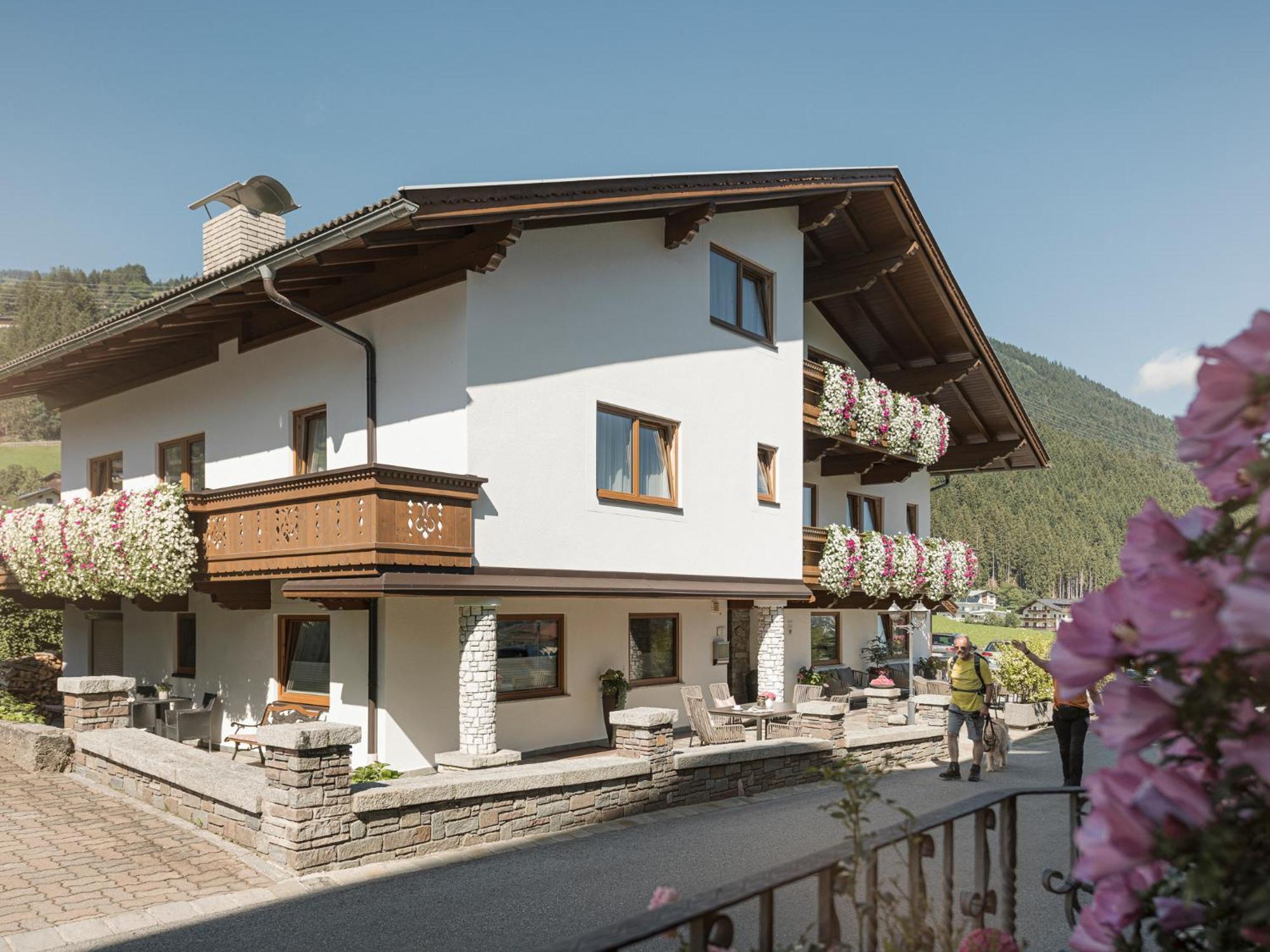 Hotel Haus Christine à Ried im Zillertal Extérieur photo