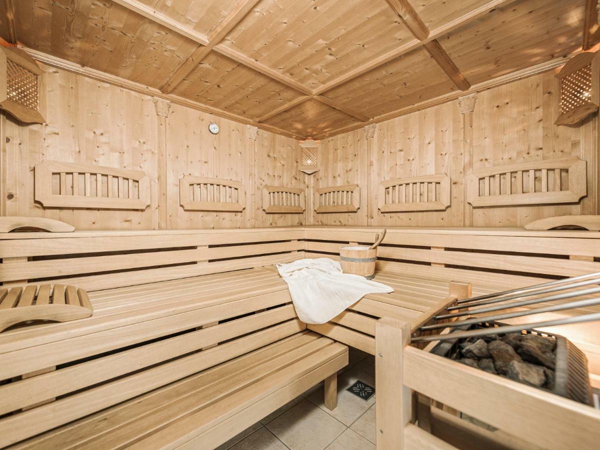 Hotel Haus Christine à Ried im Zillertal Extérieur photo